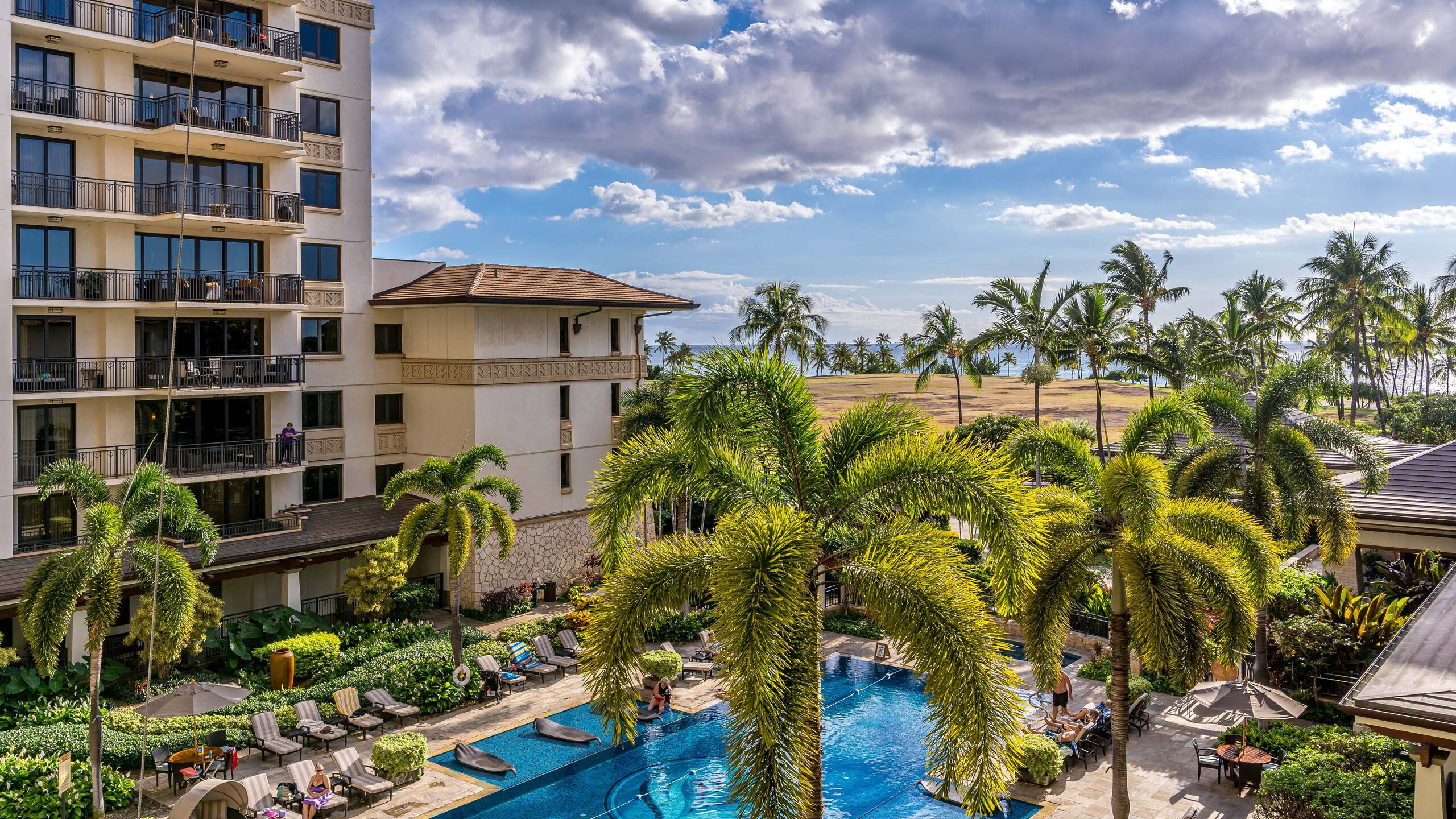 Condo in Kapolei · ★4.75 · 3 bedrooms · 4 beds · 2.5 shared baths - Image 25