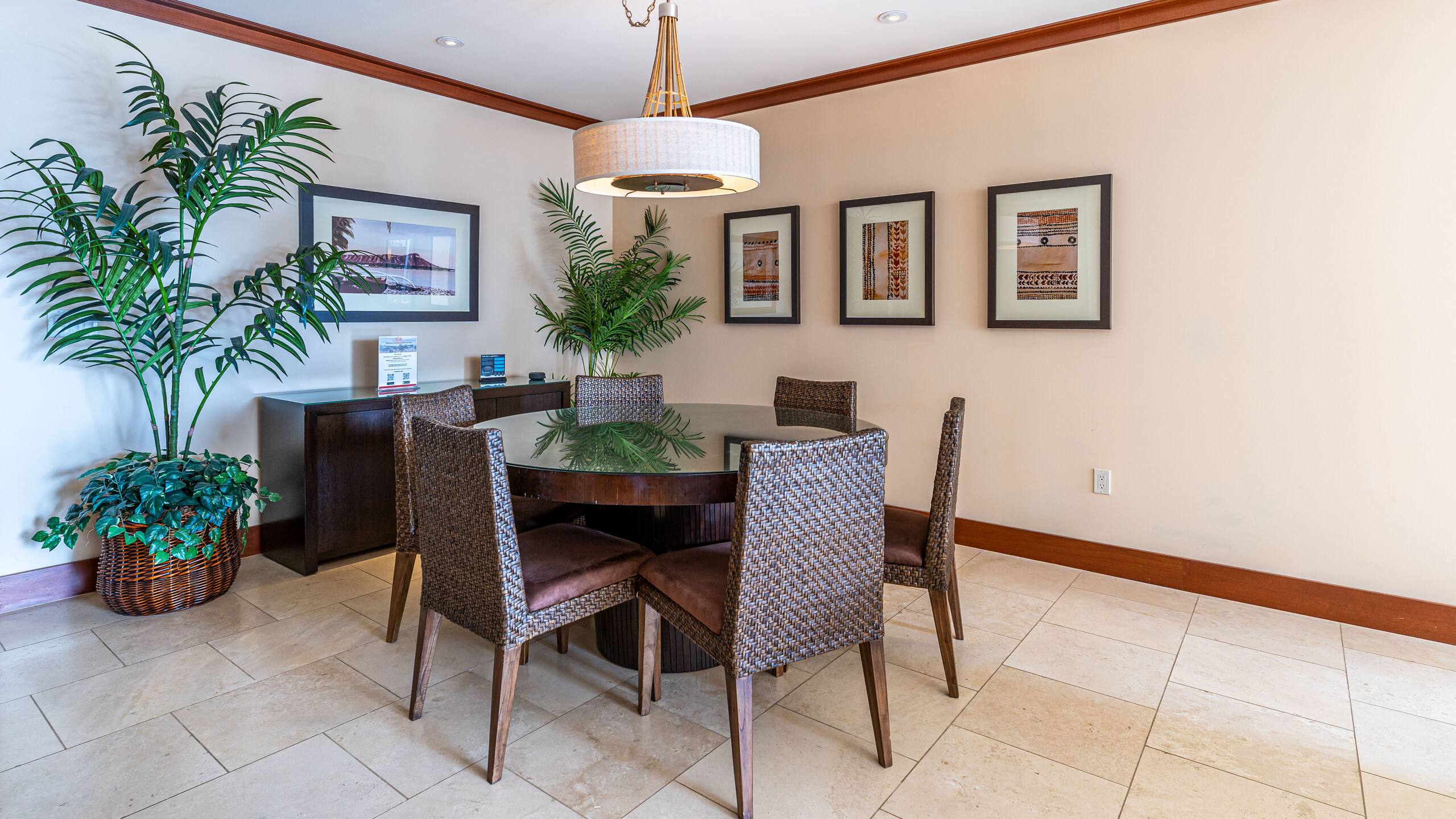 Condo in Kapolei · ★4.75 · 3 bedrooms · 4 beds · 2.5 shared baths - Image 14