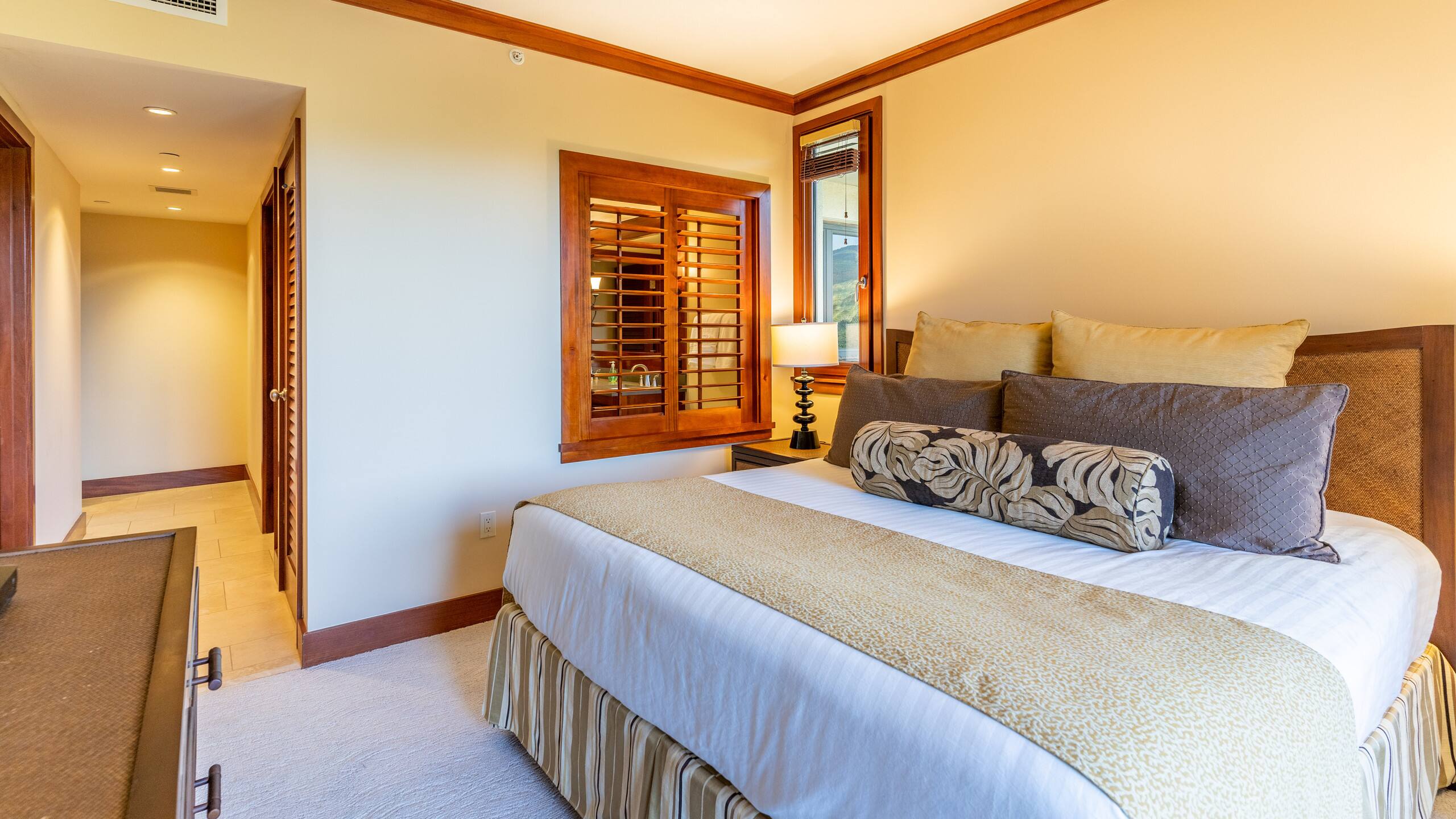 Condo in Kapolei · ★4.75 · 3 bedrooms · 4 beds · 2.5 shared baths - Image 5