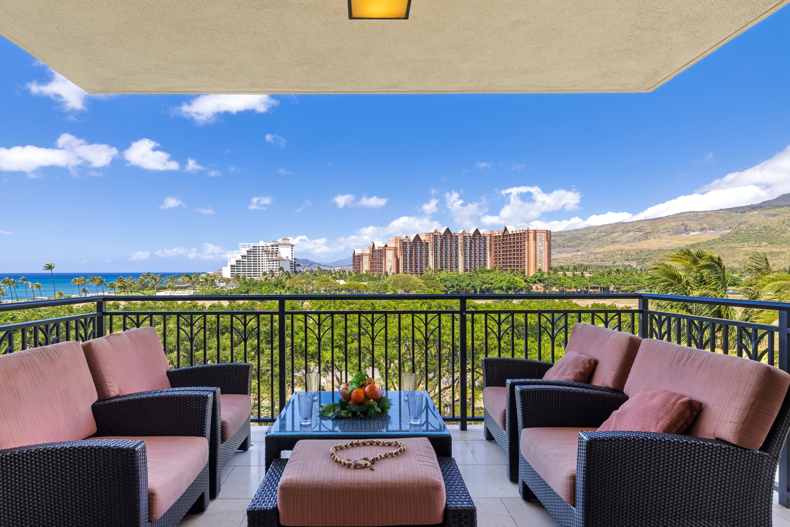 Condo in Kapolei · ★5.0 · 2 bedrooms · 3 beds · 2 shared baths - Image 1