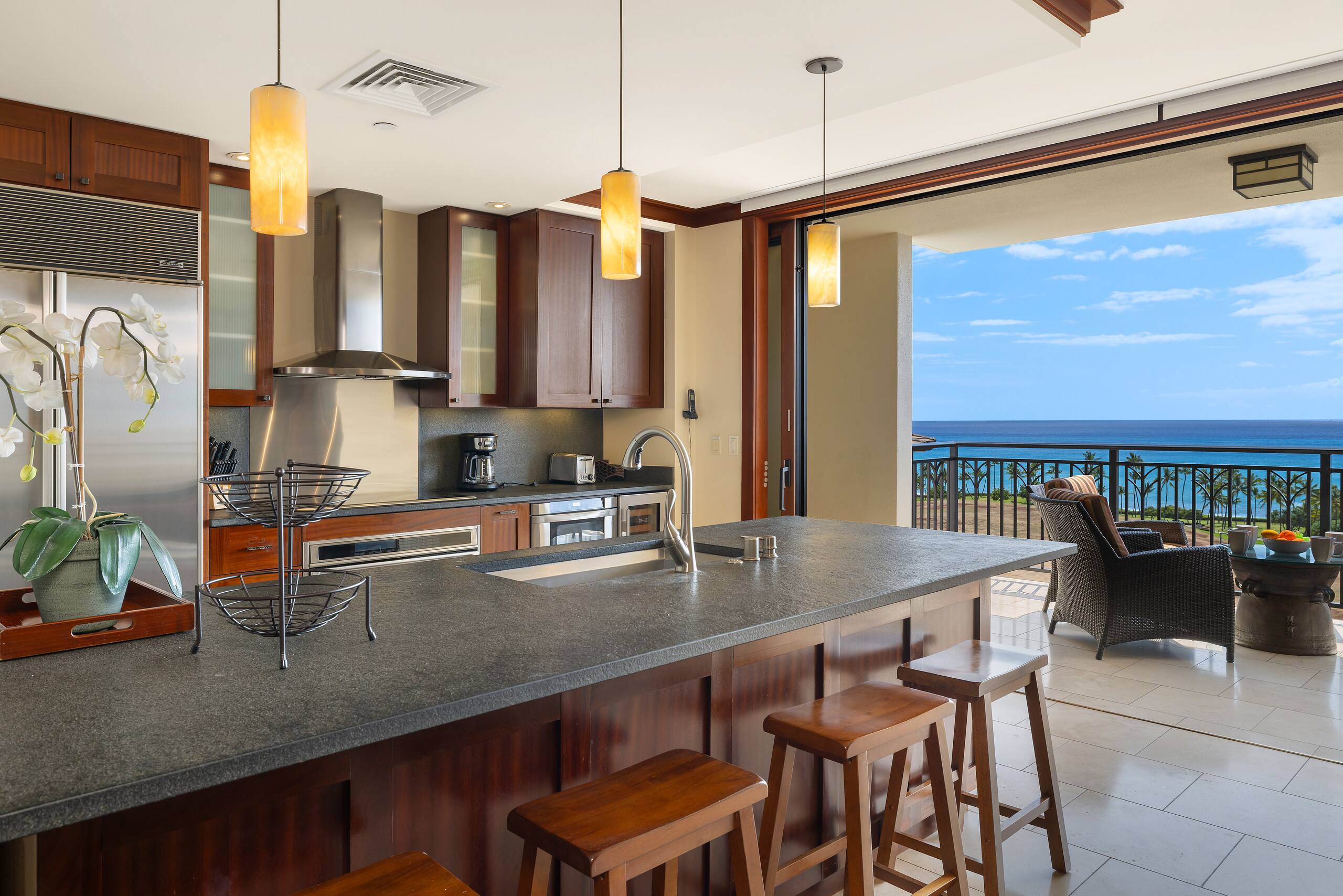 Condo in Kapolei · ★5.0 · 2 bedrooms · 3 beds · 2 shared baths - Image 4
