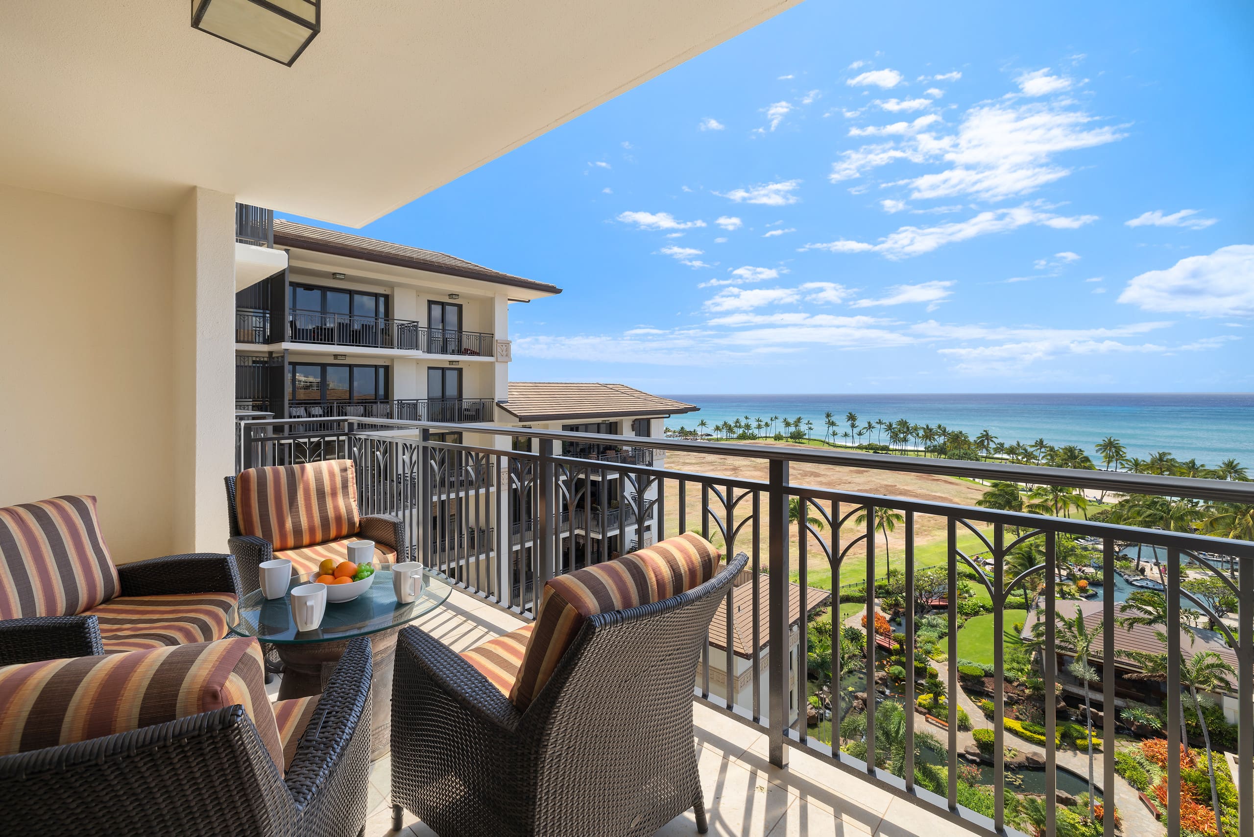 Condo in Kapolei · ★5.0 · 2 bedrooms · 3 beds · 2 shared baths - Image 2