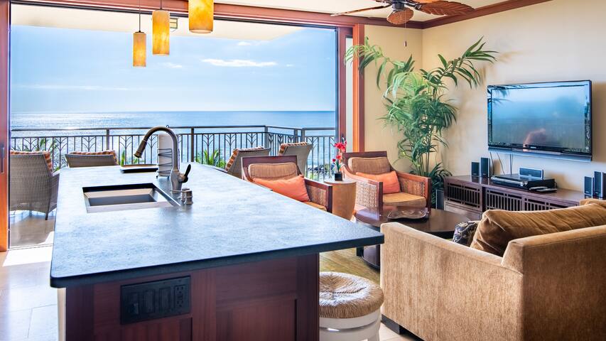 Ko Olina Beach Villas 609: Beach & Sunset Views gallery image 3