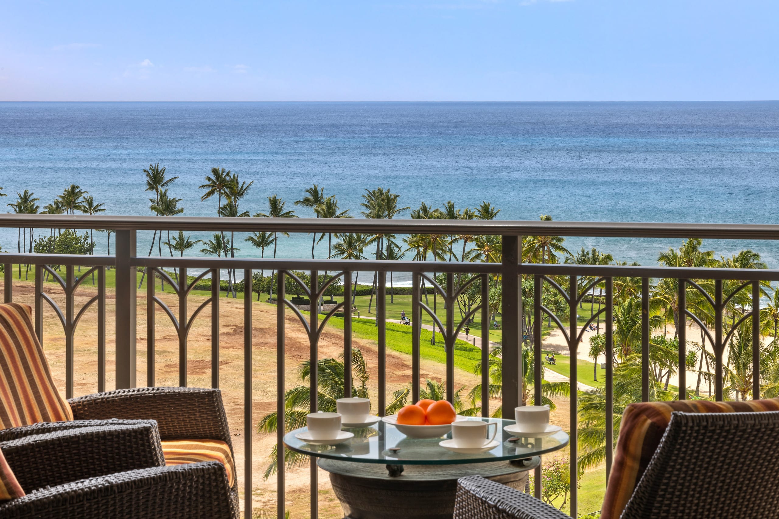 Condo in Kapolei · ★5.0 · 2 bedrooms · 3 beds · 2 private baths - Image 42