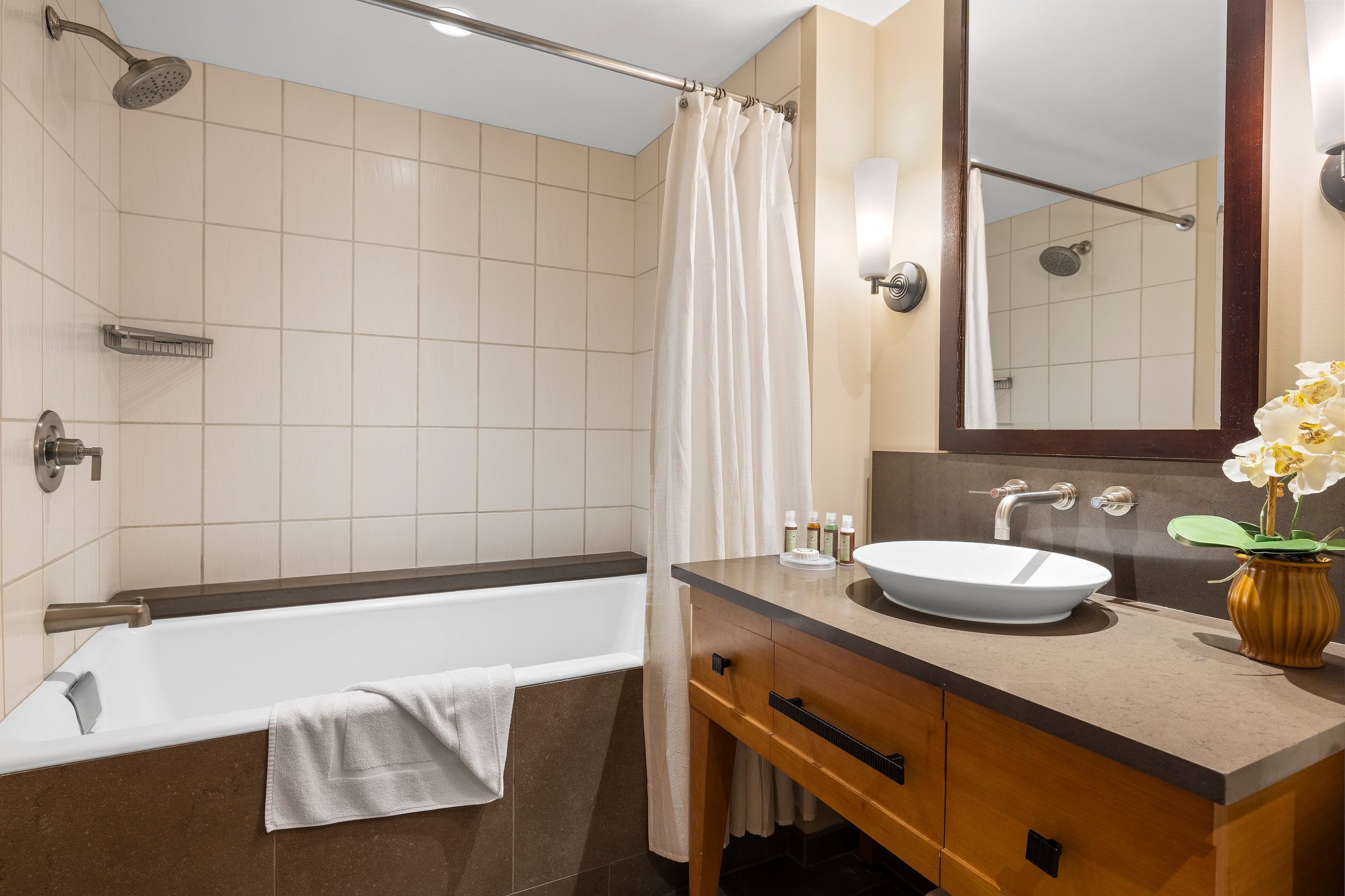 Condo in Kapolei · ★5.0 · 2 bedrooms · 3 beds · 2 private baths - Image 15