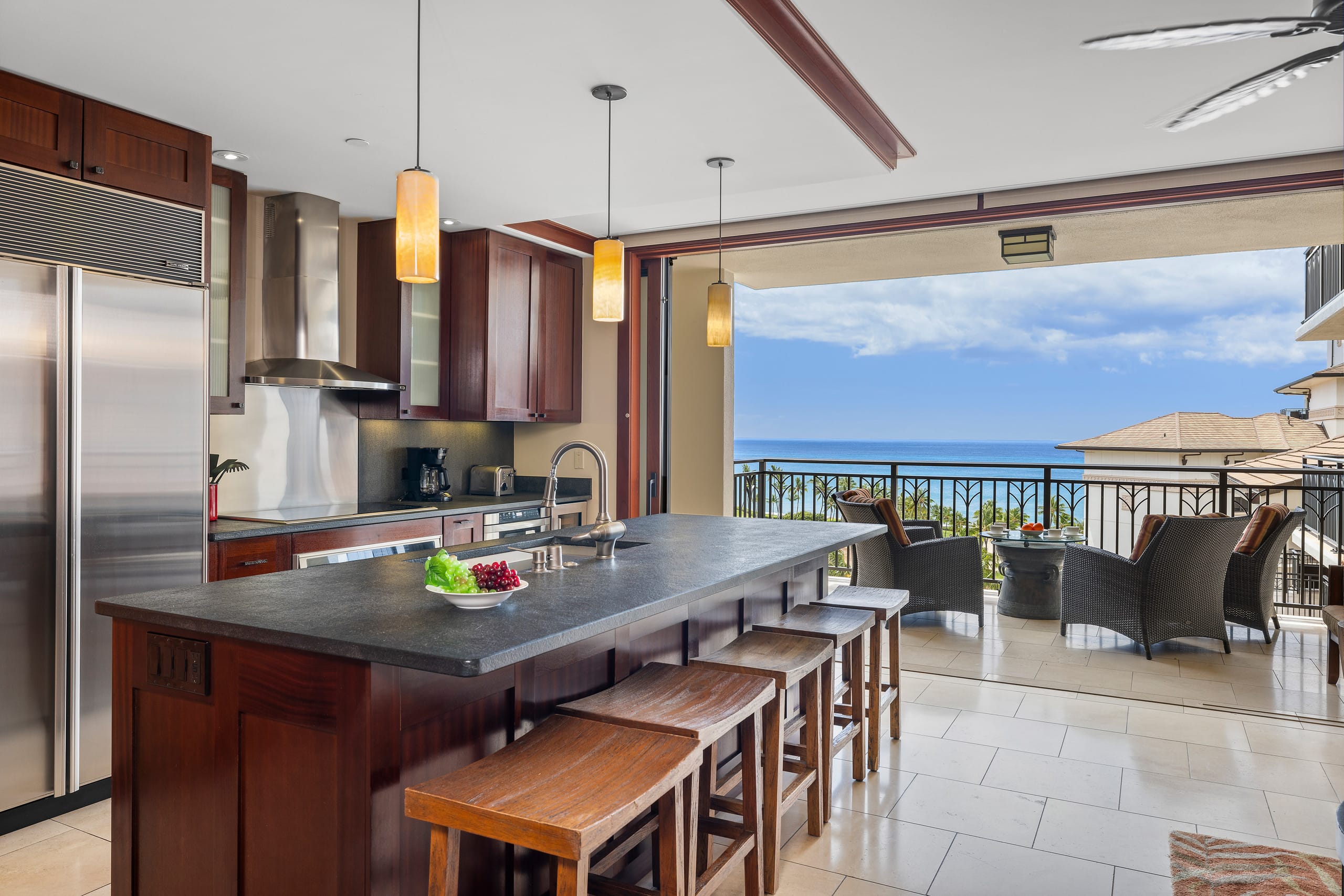 Condo in Kapolei · ★5.0 · 2 bedrooms · 3 beds · 2 private baths - Image 3