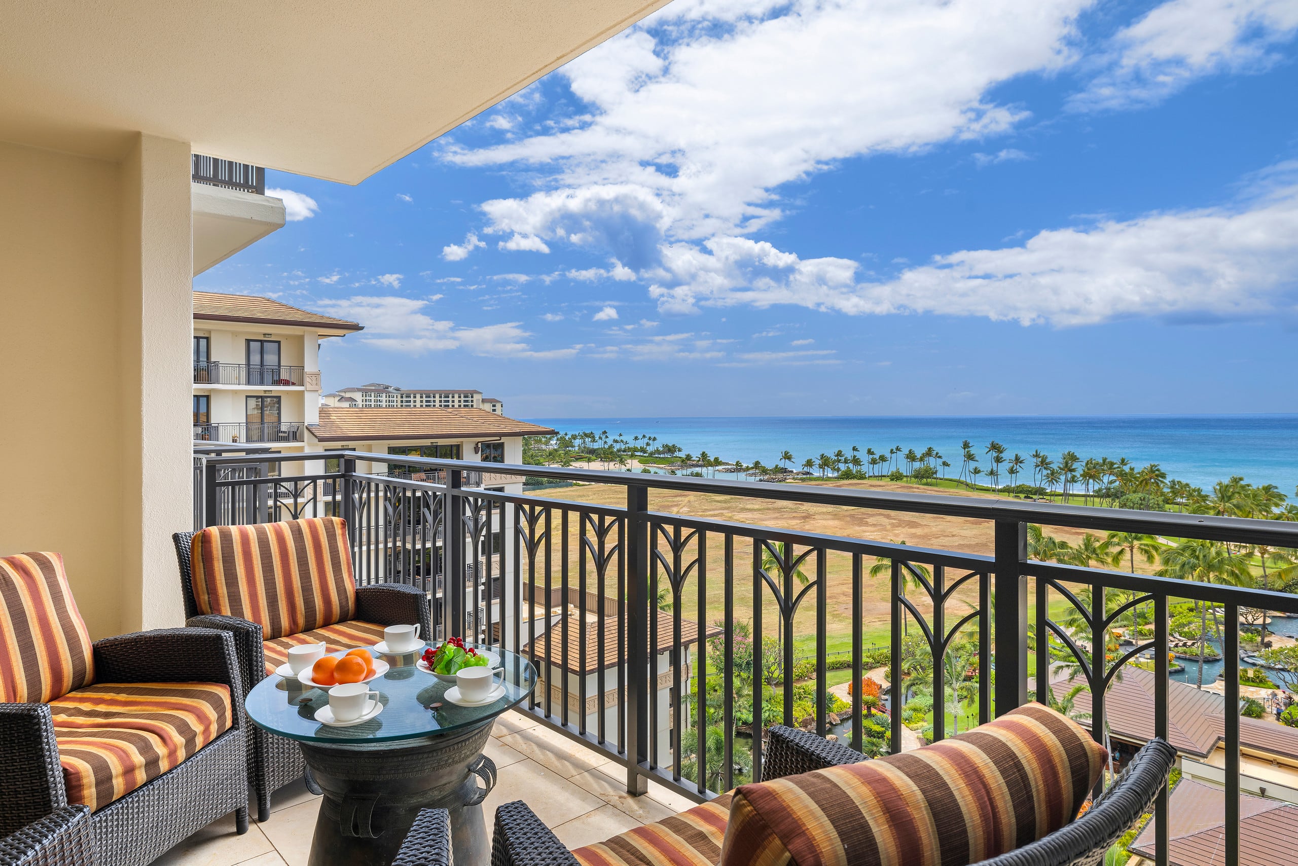 Condo in Kapolei · ★5.0 · 2 bedrooms · 3 beds · 2 private baths - Image 5
