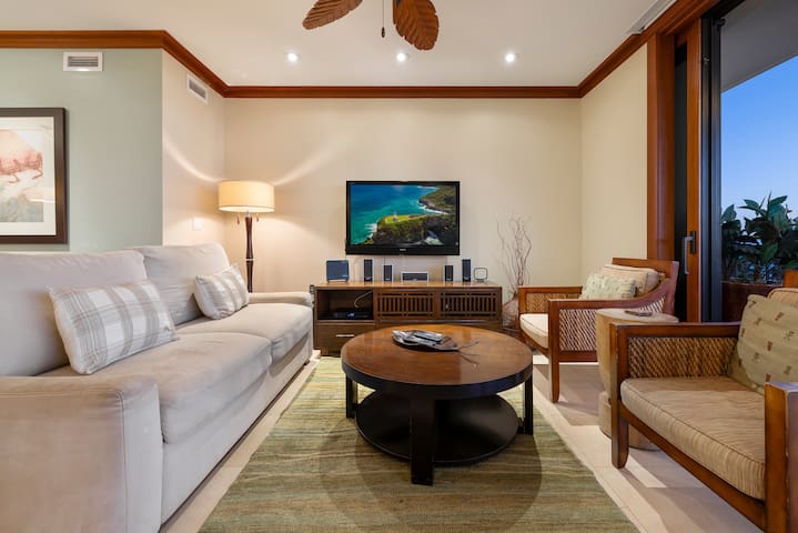 Ko Olina Beach Villas 610: Oceanfront Bliss gallery image 4