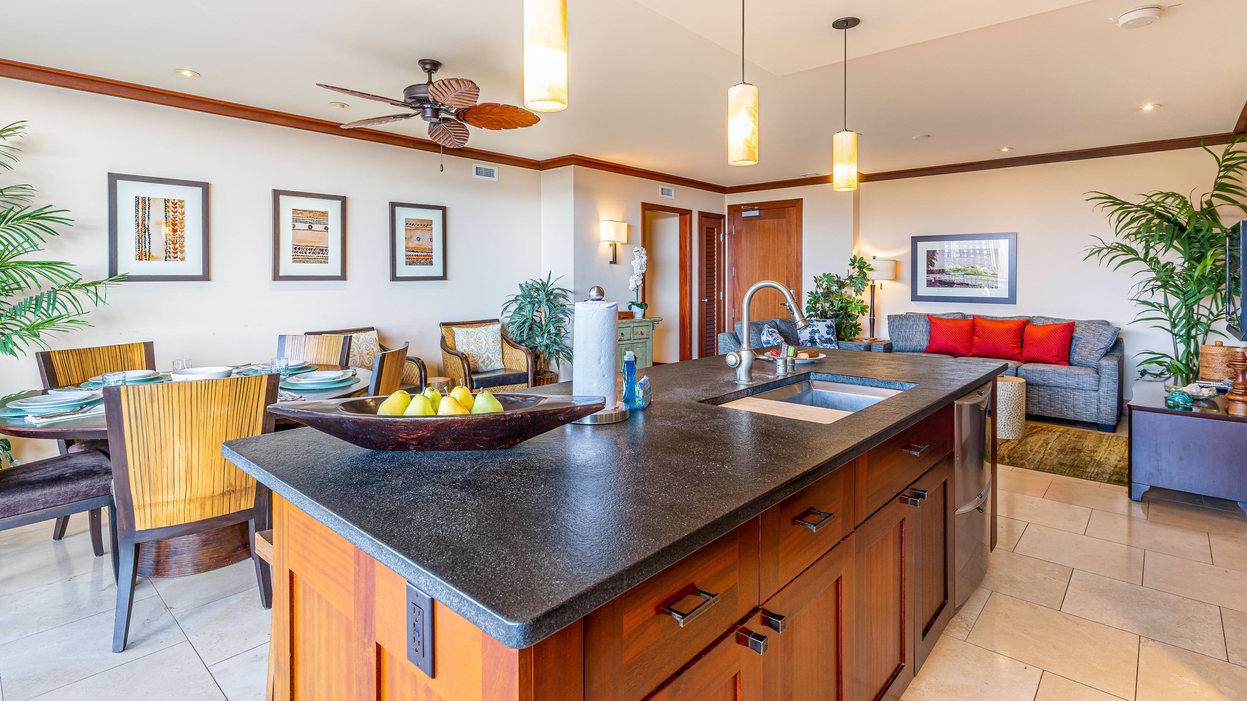 Condo in Kapolei · ★5.0 · 2 bedrooms · 4 beds · 2 shared baths - Image 7
