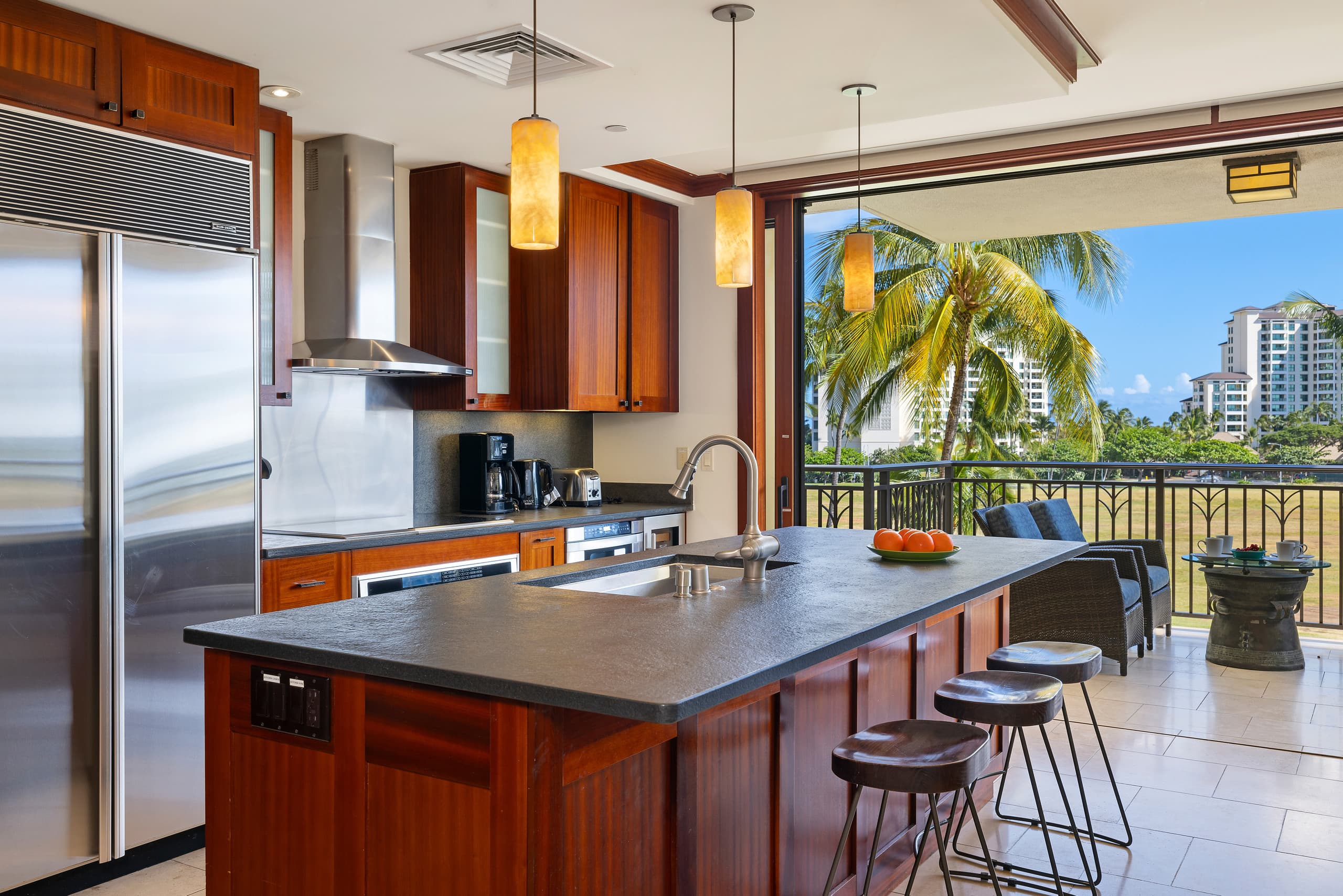 Condo in Kapolei · ★4.73 · 3 bedrooms · 4 beds · 3 shared baths - Image 3