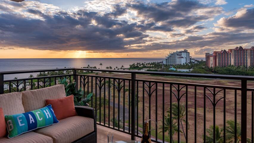 Ko Olina Beach Villas O1111: Penthouse Ocean View