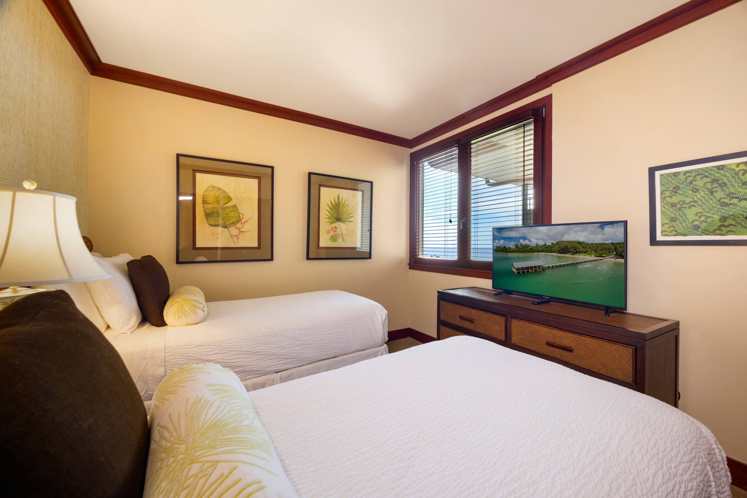 Condo in Kapolei · ★4.8 · 3 bedrooms · 4 beds · 3 shared baths - Image 18