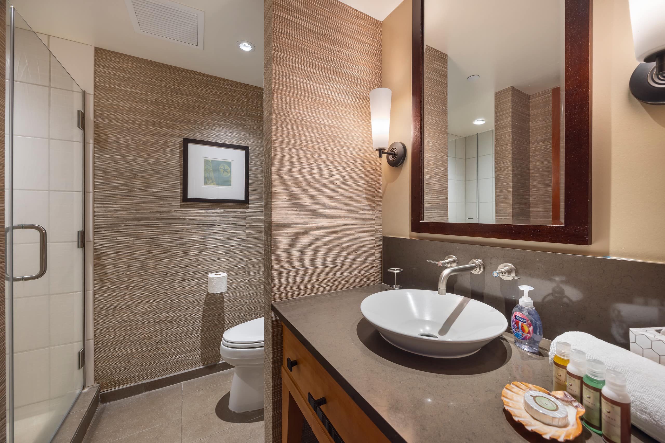 Condo in Kapolei · ★4.8 · 3 bedrooms · 4 beds · 3 shared baths - Image 19