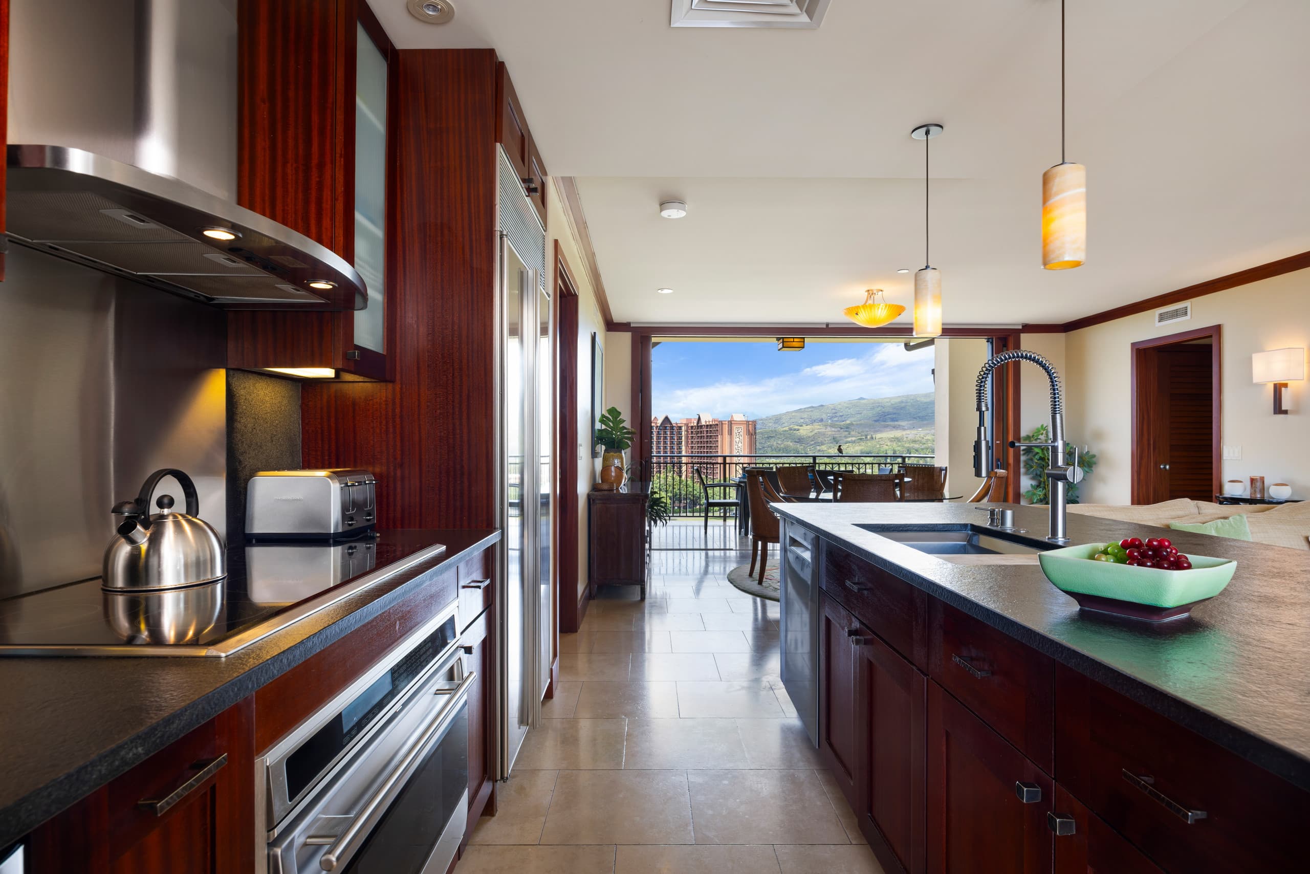 Condo in Kapolei · ★4.8 · 3 bedrooms · 4 beds · 3 shared baths - Image 9