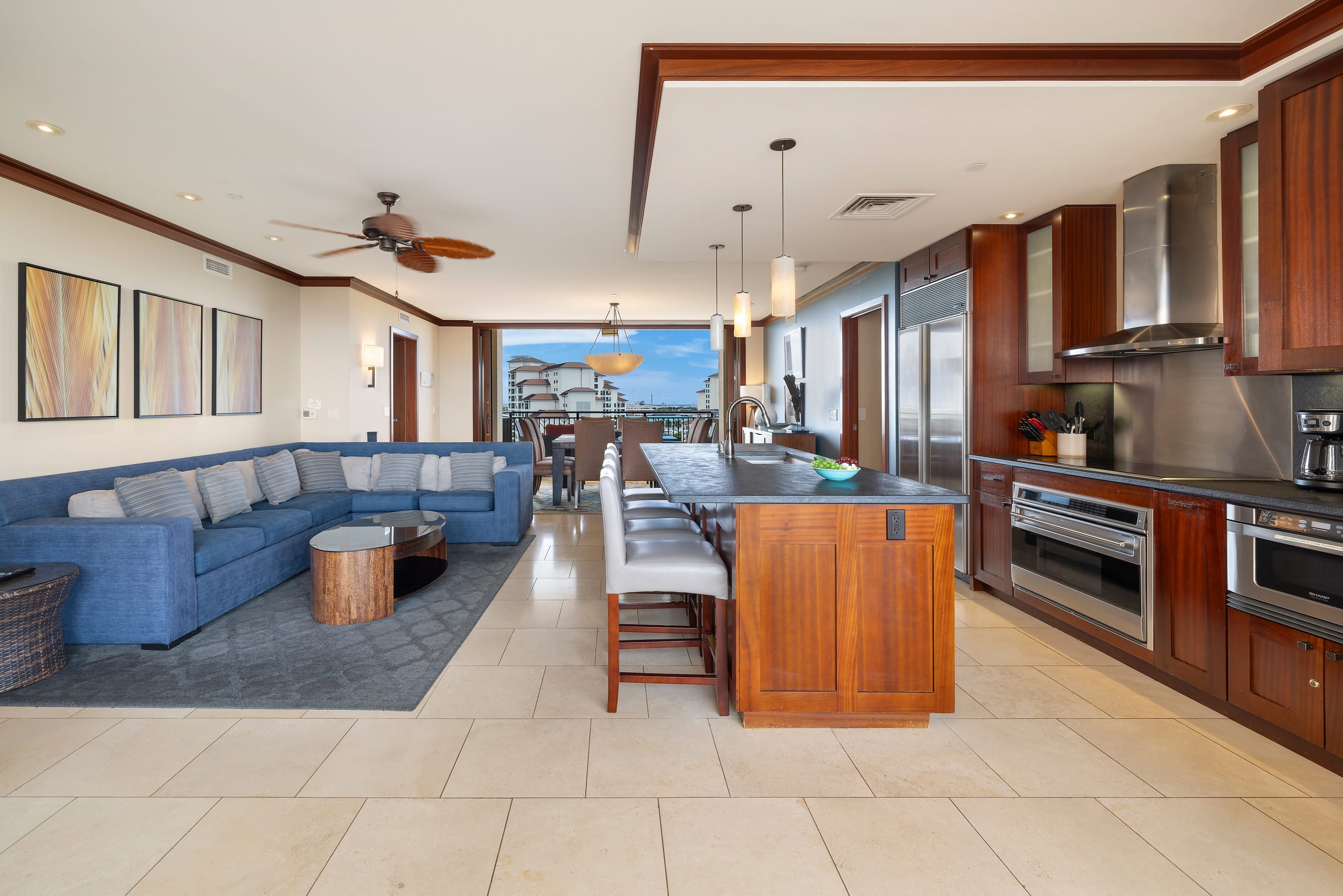 Condo in Kapolei · ★5.0 · 3 bedrooms · 4 beds · 3 shared baths - Image 13