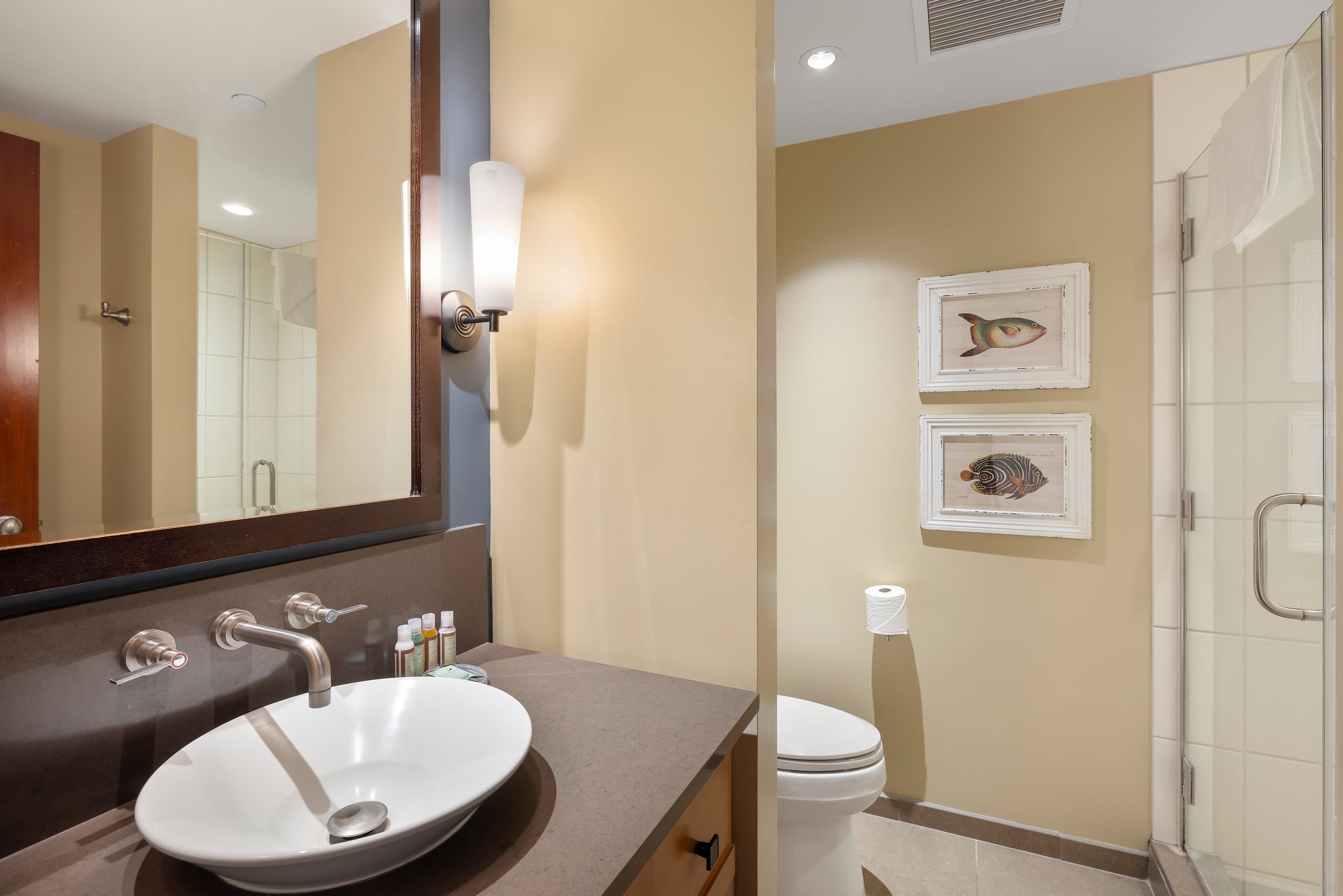Condo in Kapolei · ★5.0 · 3 bedrooms · 4 beds · 3 shared baths - Image 21