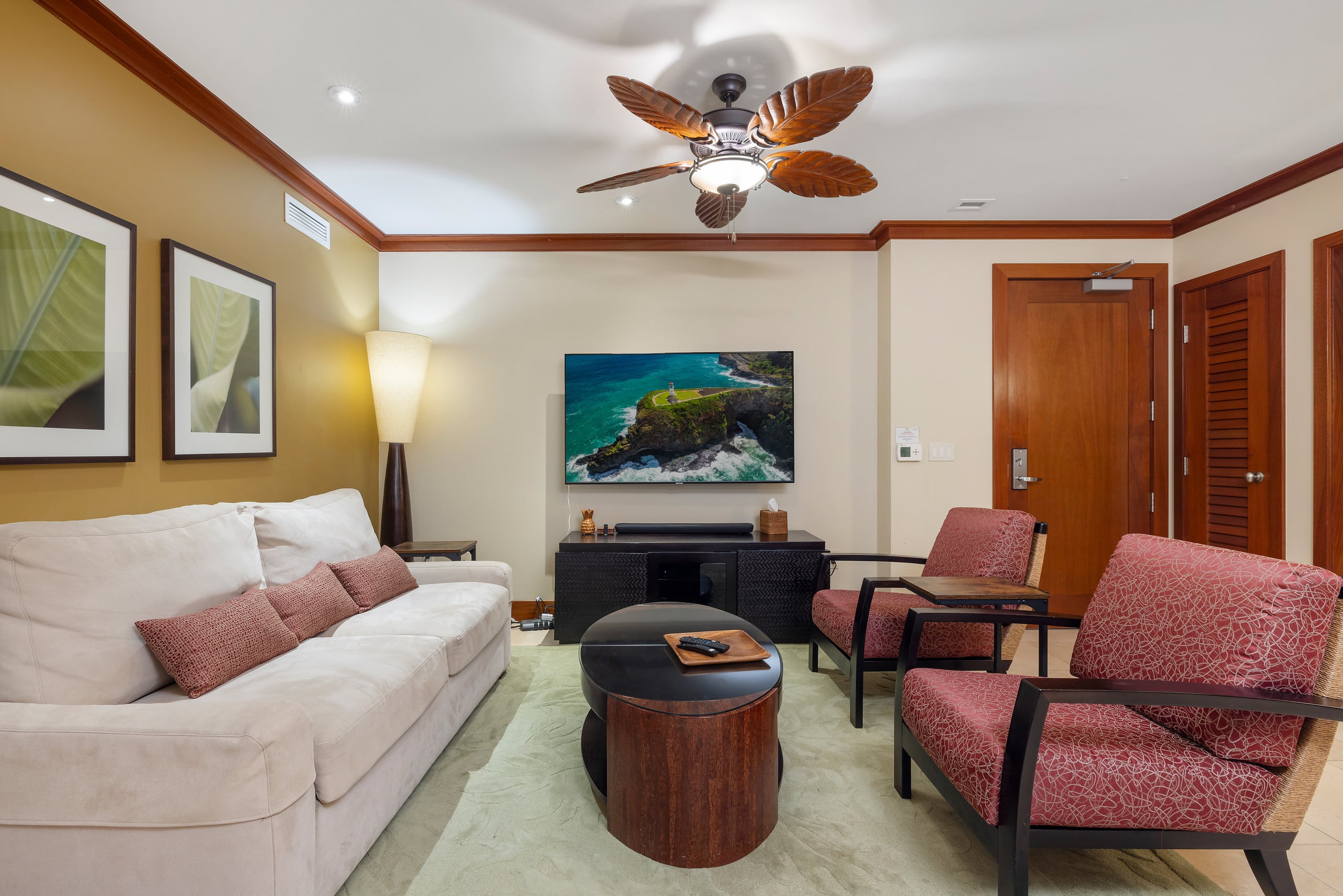 Condo in Kapolei · ★4.96 · 2 bedrooms · 3 beds · 2 shared baths - Image 5