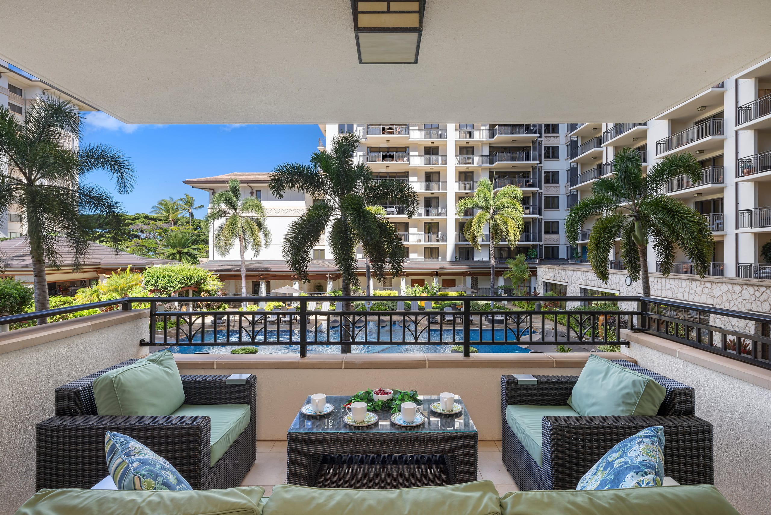 Condo in Kapolei · ★4.96 · 2 bedrooms · 3 beds · 2 shared baths - Image 1