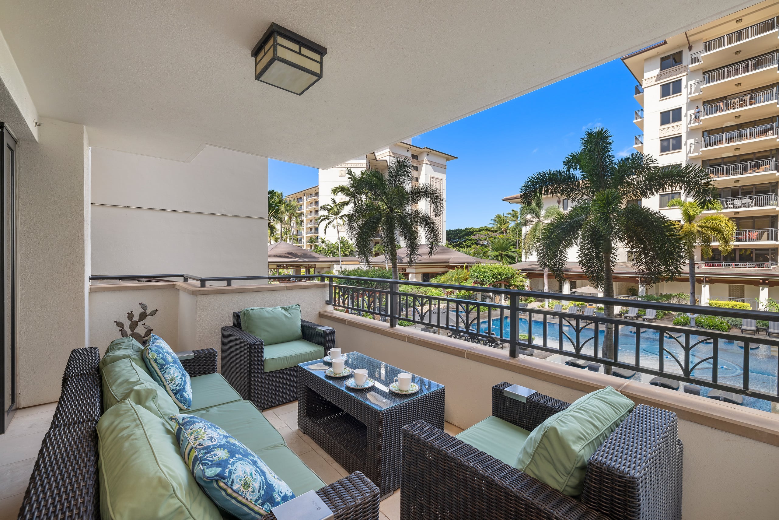 Condo in Kapolei · ★4.96 · 2 bedrooms · 3 beds · 2 shared baths - Image 3