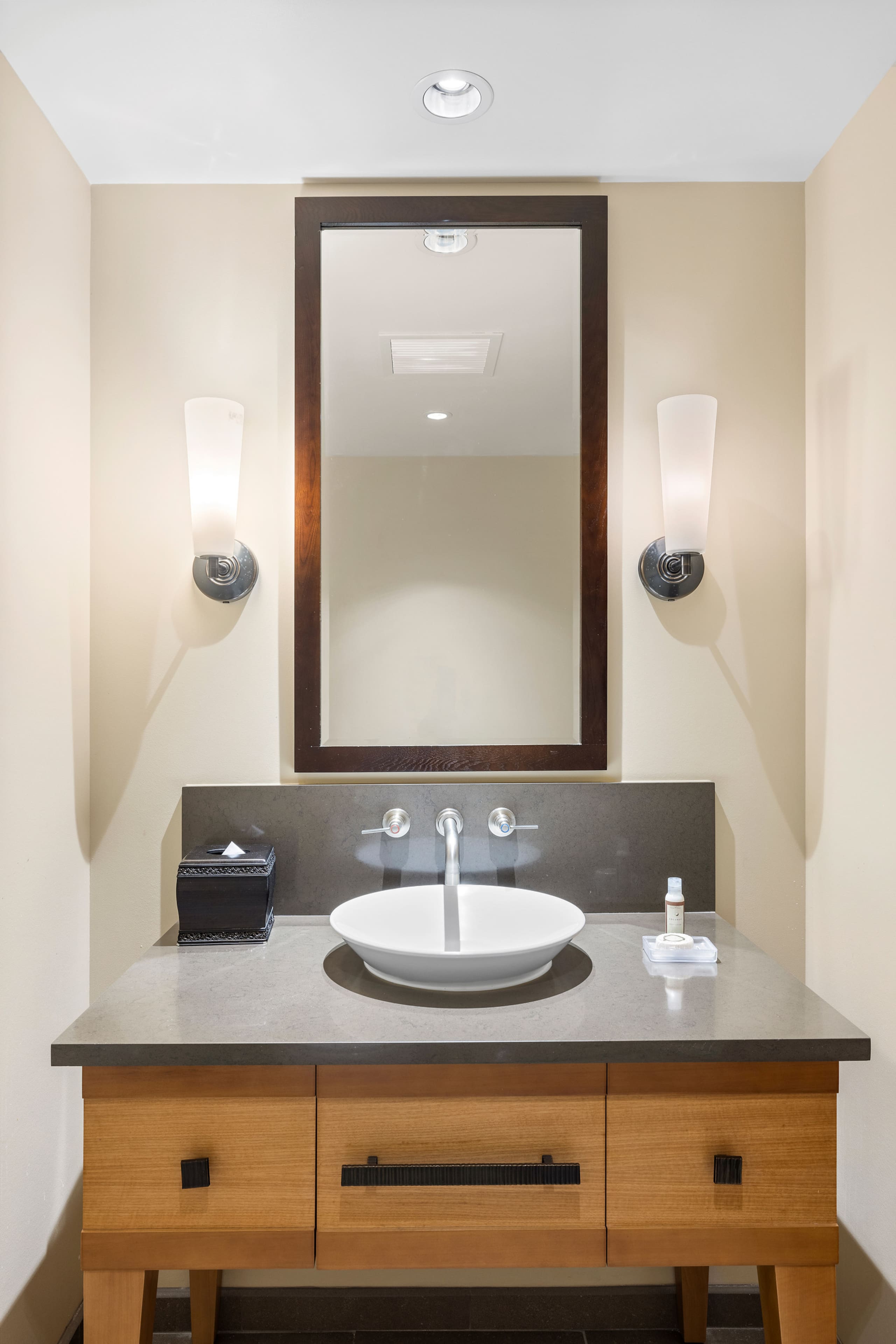 Condo in Kapolei · ★4.96 · 3 bedrooms · 4 beds · 2.5 baths - Image 6