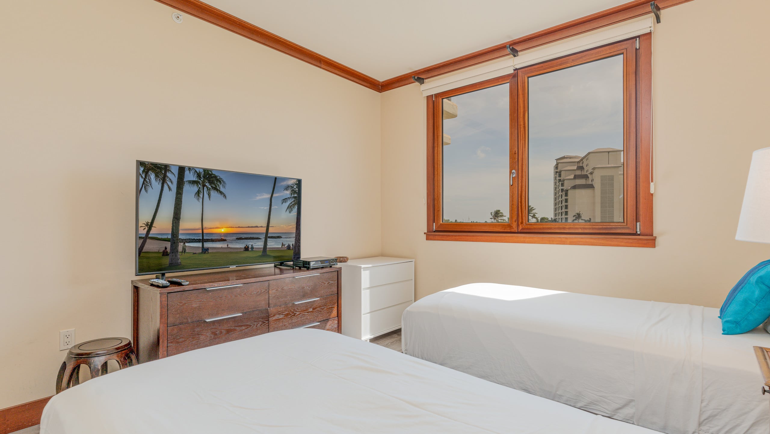 Condo in Kapolei · ★4.92 · 2 bedrooms · 3 beds · 2 shared baths - Image 20