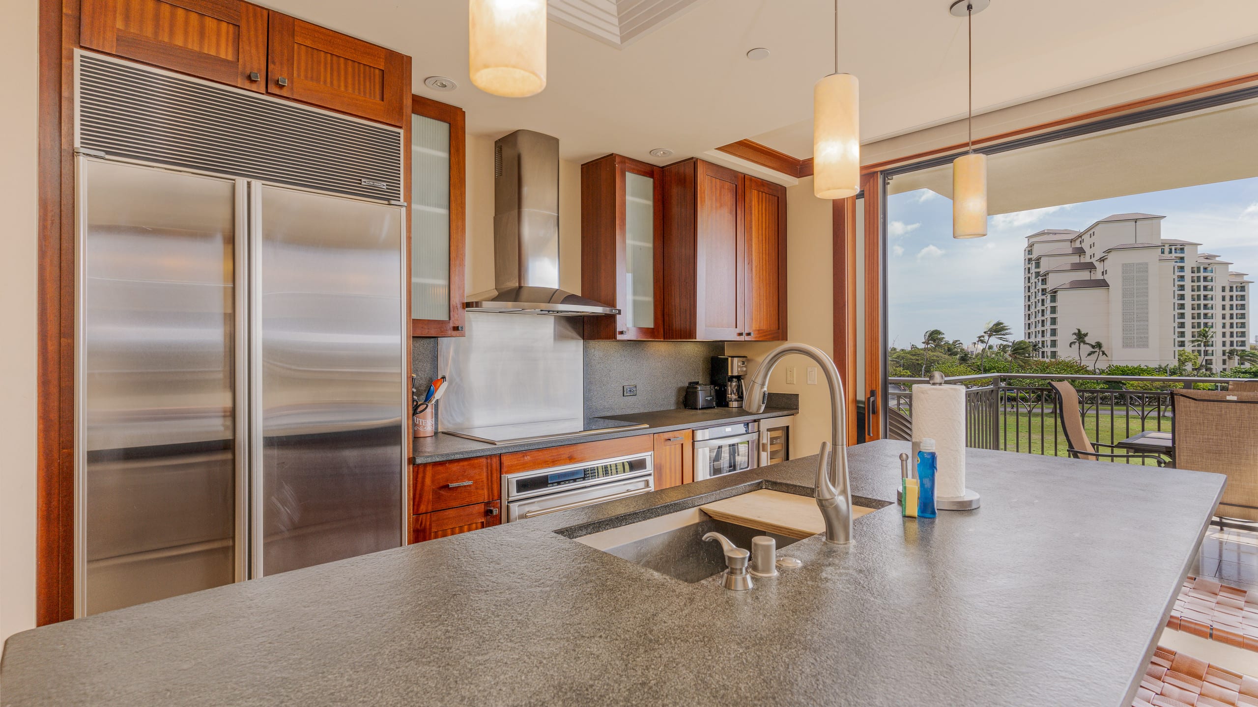 Condo in Kapolei · ★4.92 · 2 bedrooms · 3 beds · 2 shared baths - Image 9