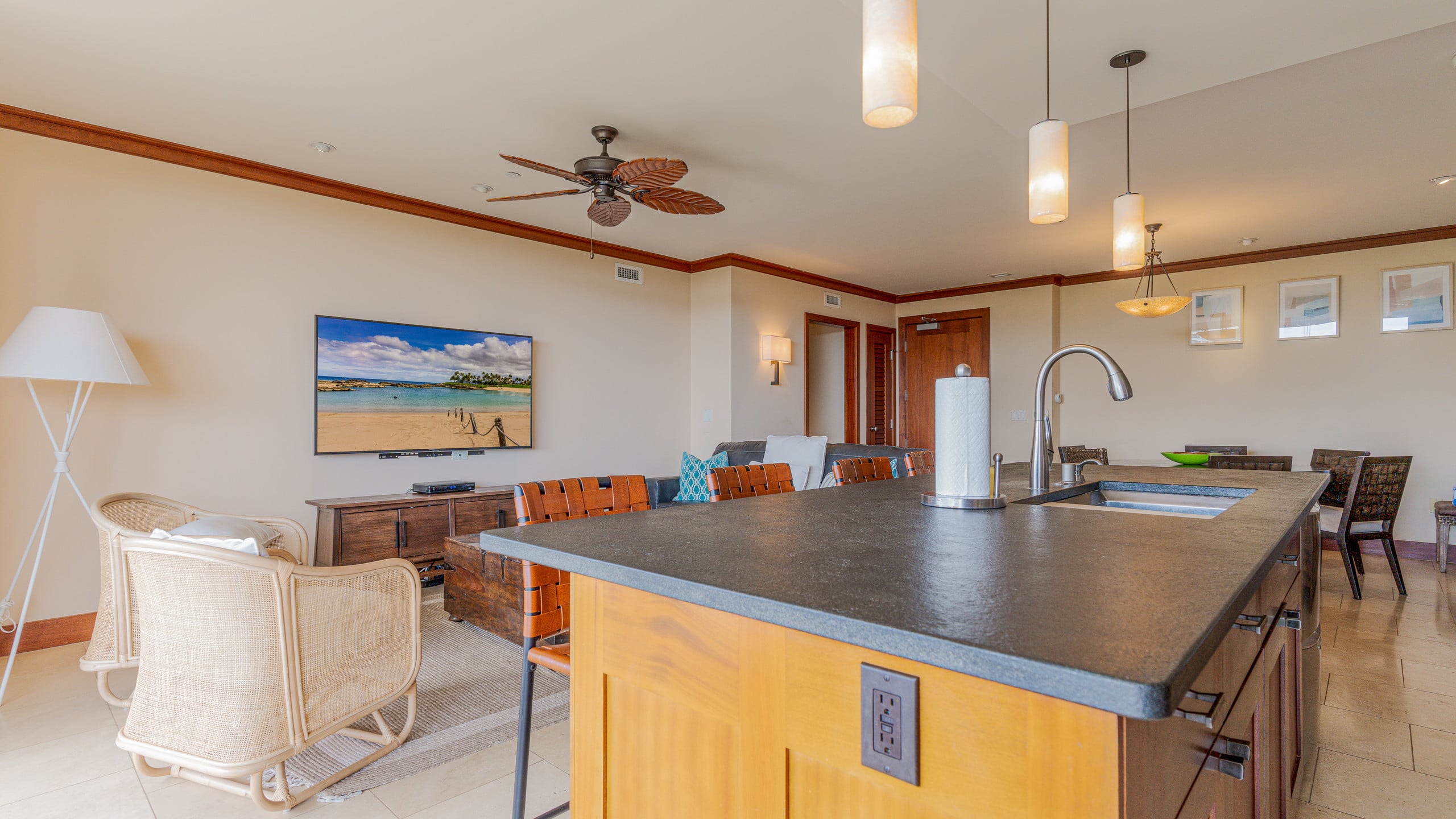 Condo in Kapolei · ★4.92 · 2 bedrooms · 3 beds · 2 shared baths - Image 14