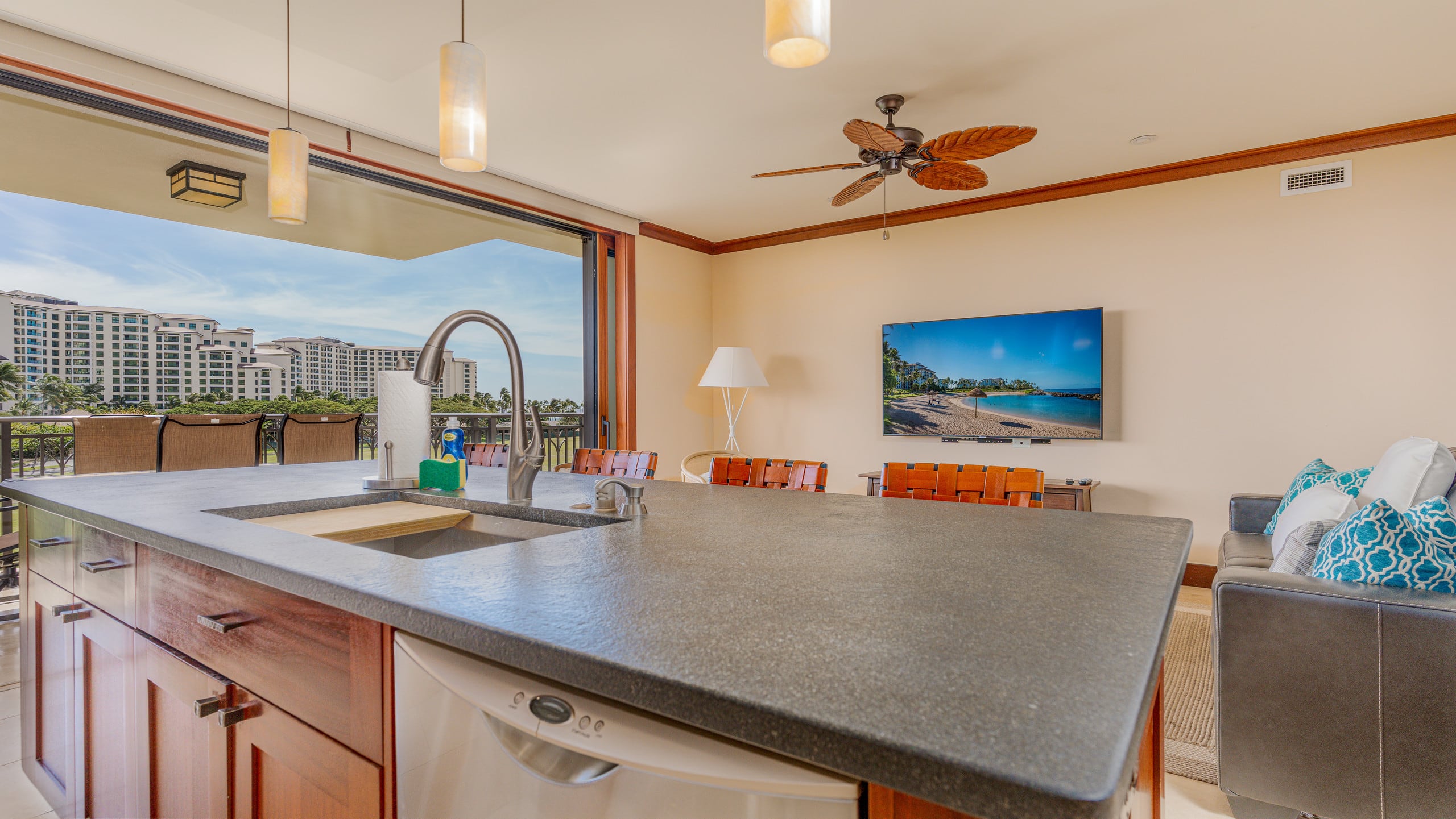 Condo in Kapolei · ★4.92 · 2 bedrooms · 3 beds · 2 shared baths - Image 12