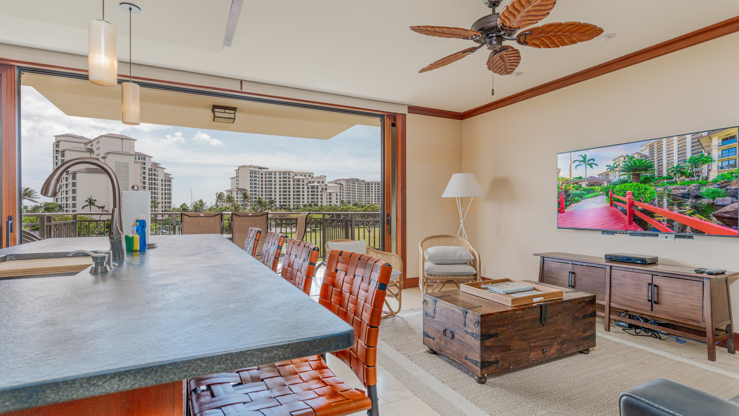 Condo in Kapolei · ★4.92 · 2 bedrooms · 3 beds · 2 shared baths - Image 5