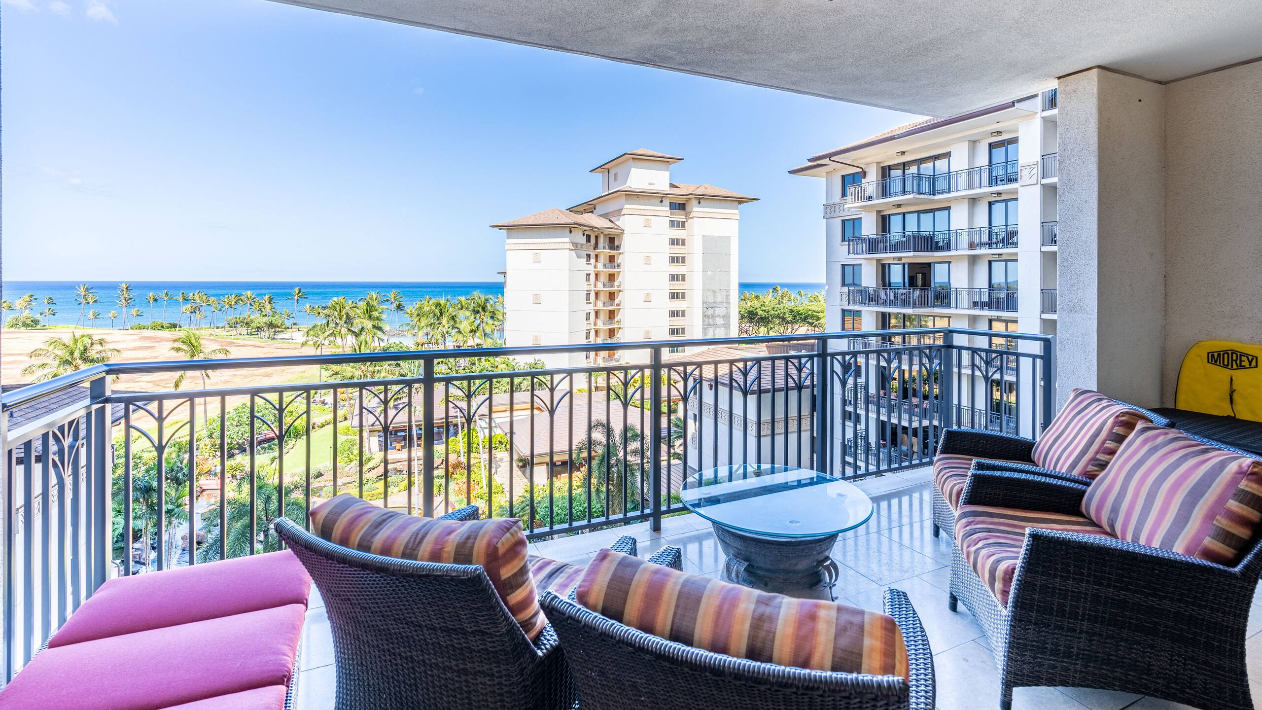 Condo in Kapolei · ★4.94 · 2 bedrooms · 3 beds · 2 shared baths - Image 7