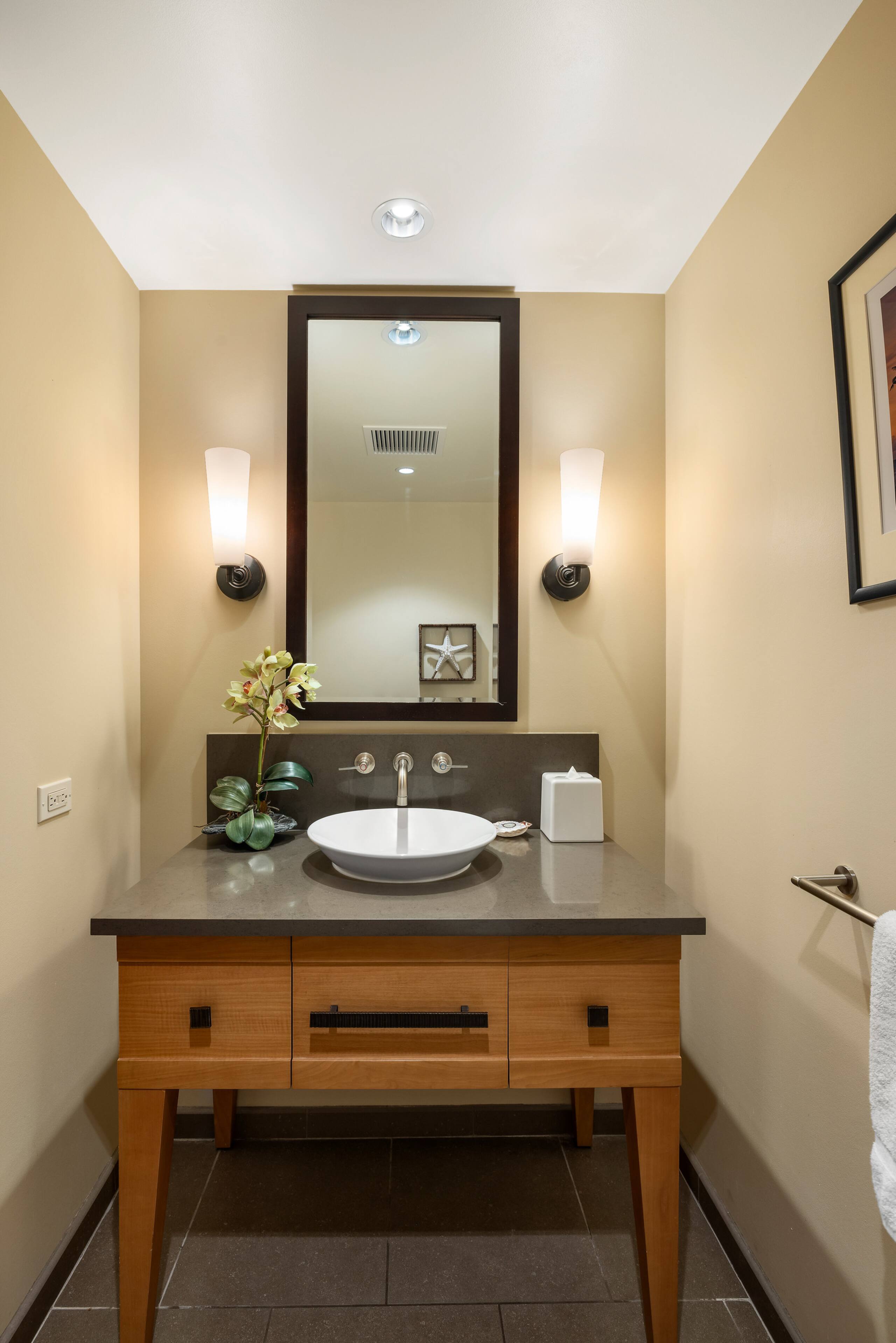 Condo in Kapolei · ★4.95 · 3 bedrooms · 4 beds · 2.5 shared baths - Image 11