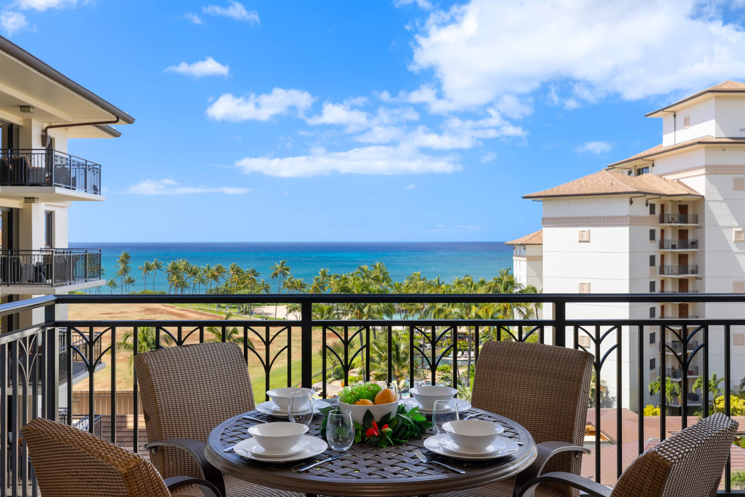 Condo in Kapolei · ★4.95 · 3 bedrooms · 4 beds · 2.5 shared baths - Image 6