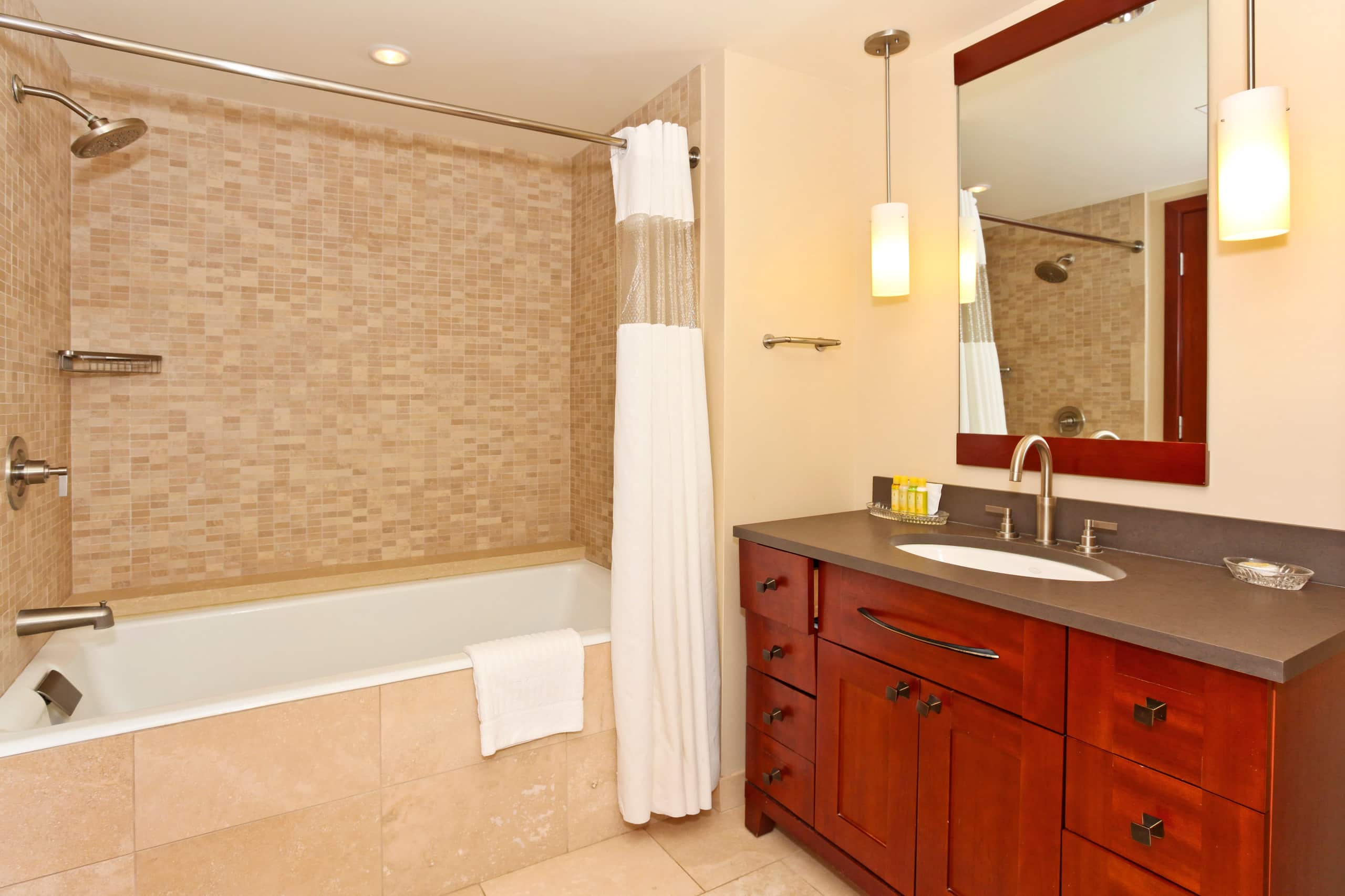 Condo in Kapolei · ★4.79 · 3 bedrooms · 5 beds · 3 shared baths - Image 21