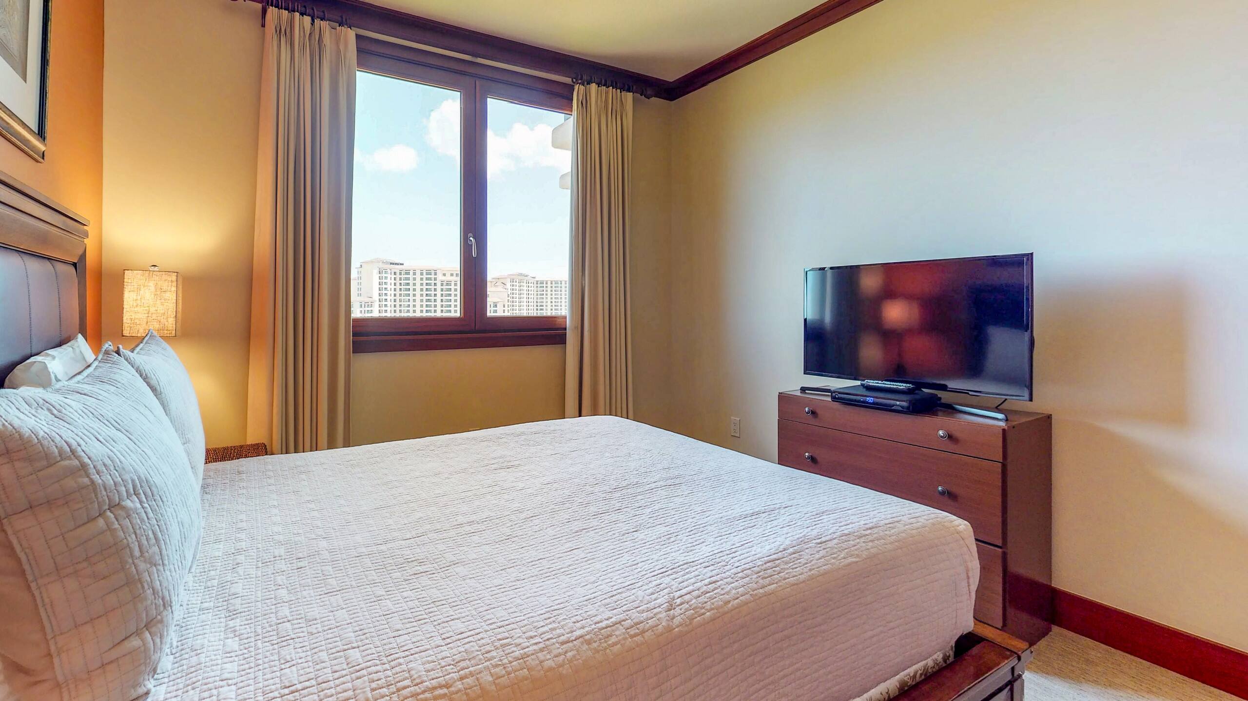 Condo in Kapolei · ★4.79 · 3 bedrooms · 5 beds · 3 shared baths - Image 15