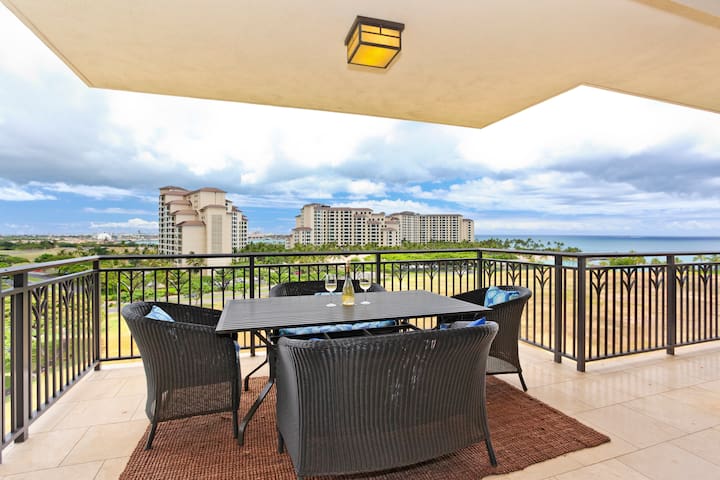 Ko Olina Beach Villas O822: Lanai + Lagoon Views