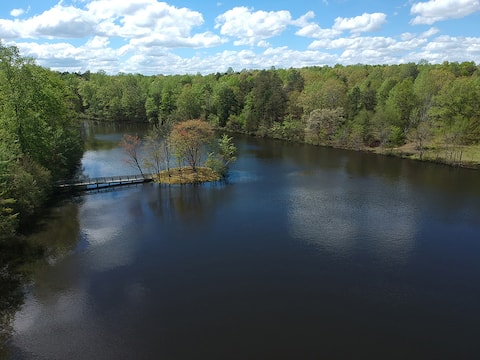 8 Acre Private Lake w/ Island, & 4 Unique Rentals!