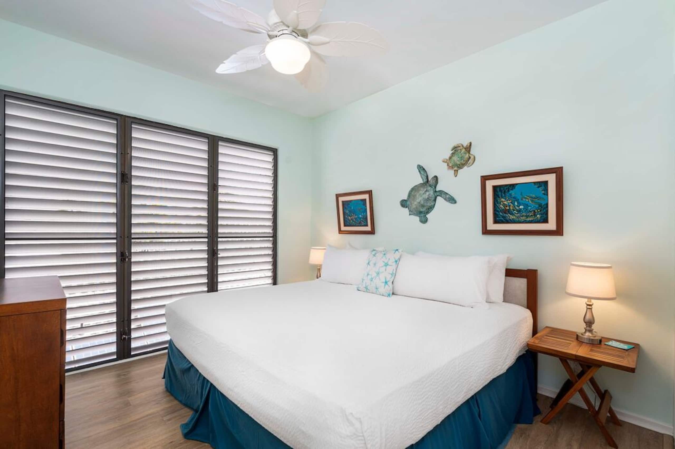 Condo in Kailua-Kona · ★4.86 · 2 bedrooms · 2 beds · 2 baths - Image 9