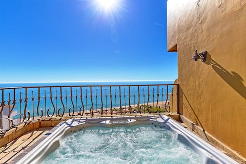 Popular Airbnb listing: Bella Sirena A701 Penthouse Amazing Ocean Views in Sonora