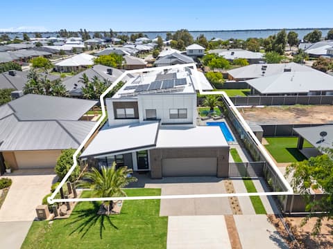 The Palms Guest House - up to 12 single beds