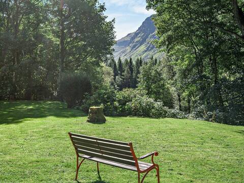 2 Bed in Glenclova (93001)