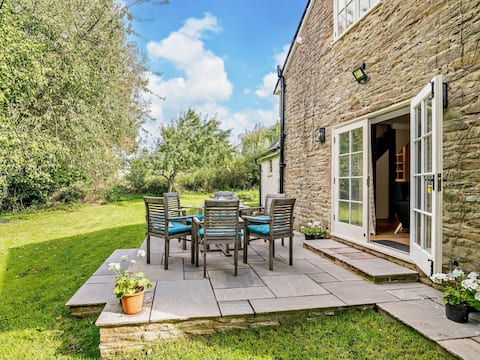 3 Bed in Bodenham (93304)