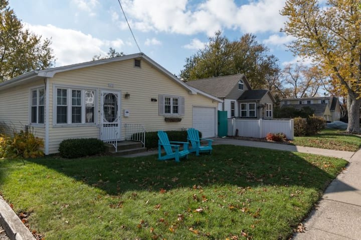 1 Block From Lake And Kids Corner - South Haven, MI
