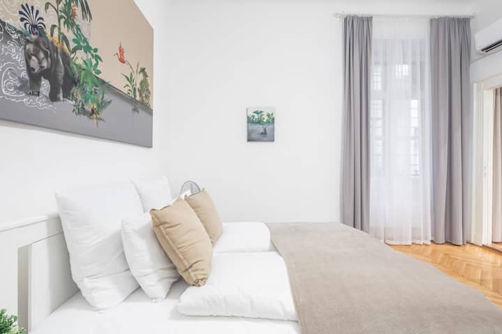 Central - Comfy - Easy Sleep - Budapest