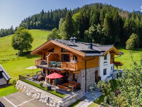 Nice chalet with sauna right by the ski lift