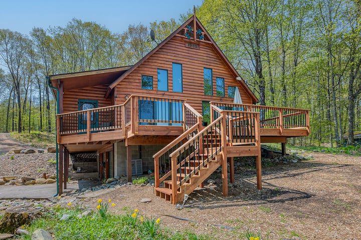 Lakefront Cabin • Dock • Kayaks • Sunset Views