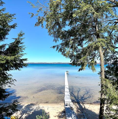 East Bay, Lake Michigan Home (30 day minimum)