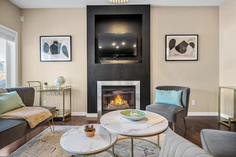 Top Airbnb: The Trenta - 4BD 3BA Double Suite Sleeps up to 14! in Walden