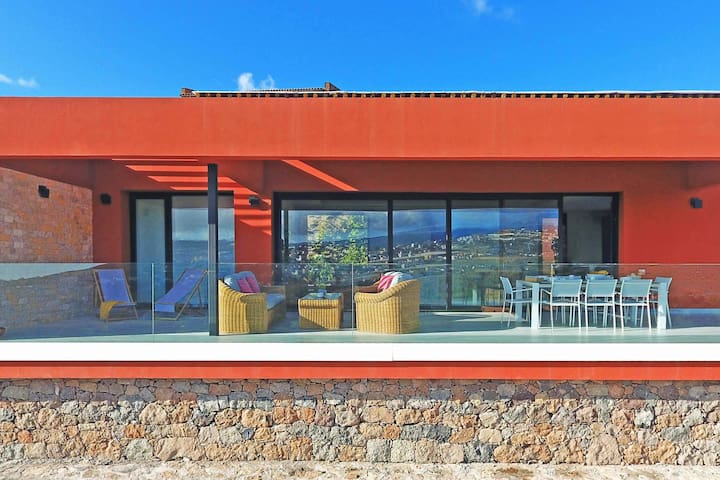 The Dream Destination Travel S.L. managed Airbnb listing 3