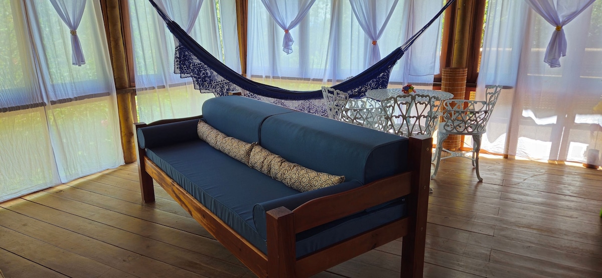 Successful Airbnb property: Wooden chalet - a charming and cozy space in Cunha