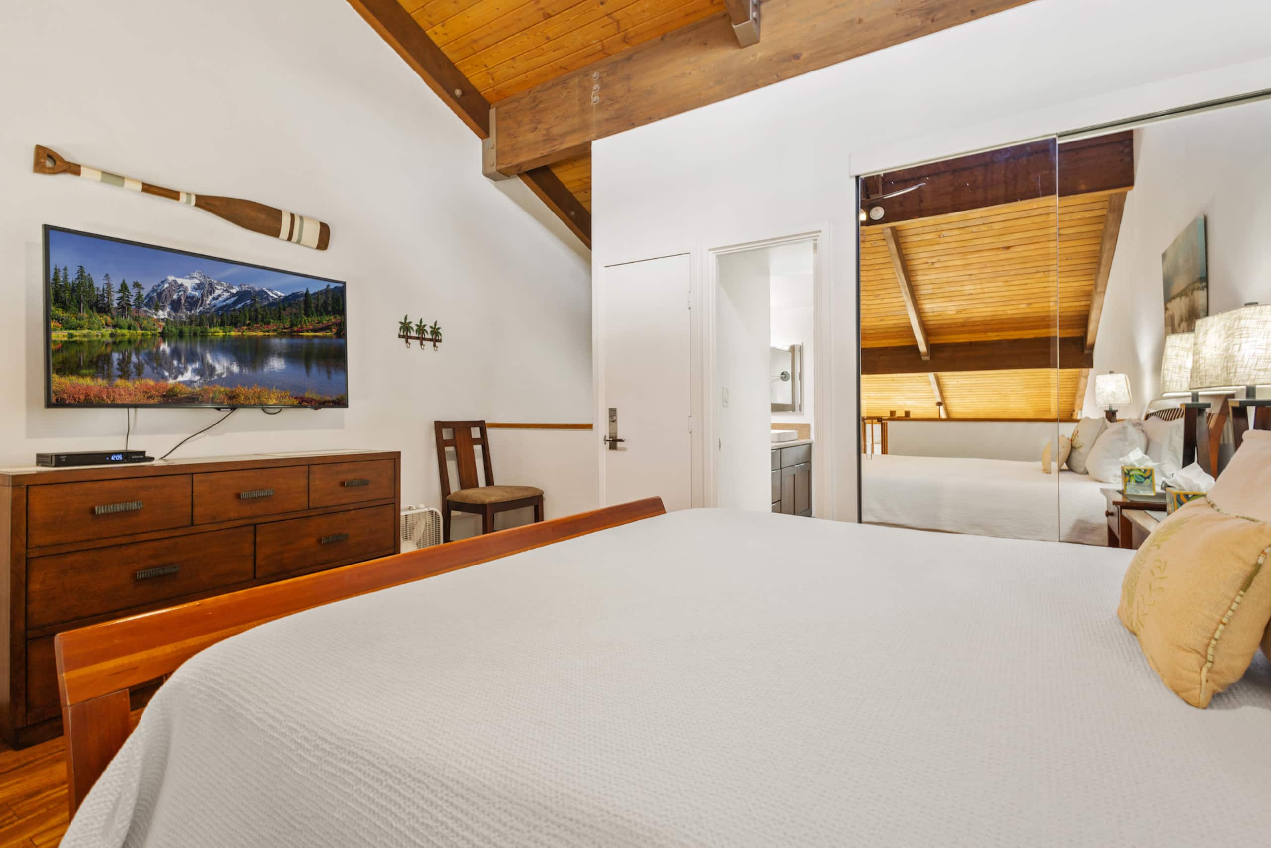 Luxury Aloha Spirit Oceanview Penthouse Sleeps 5 - Image 19